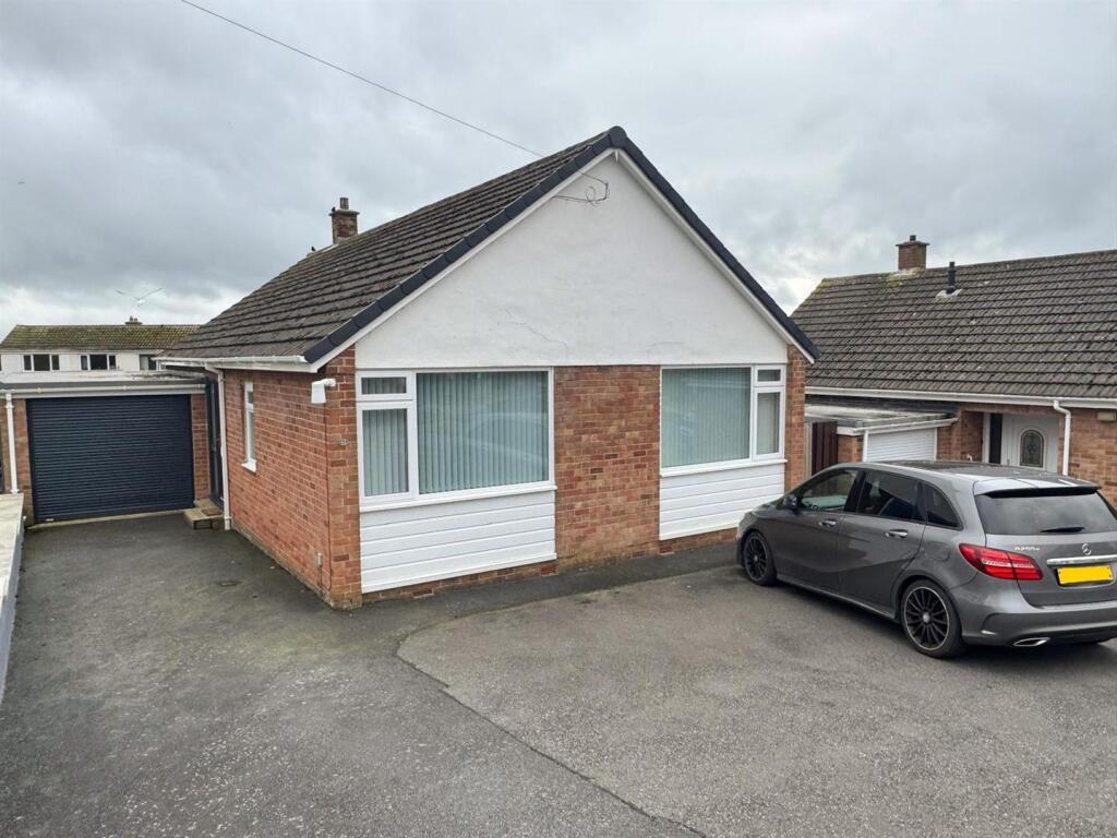 Main image of property: 45 Maeshendre, Waunfawr, Aberystwyth