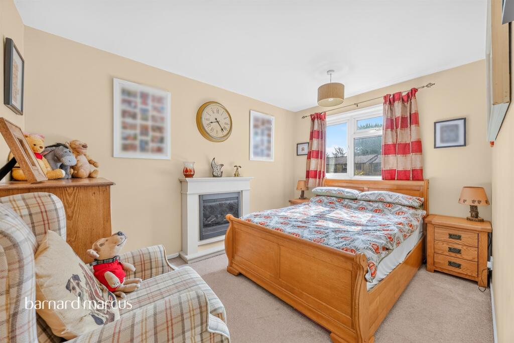 House in London, Beddington - View 5