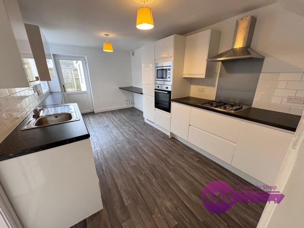 Berrylands Road, Moreton, Wirral, CH46 7TY photo 2