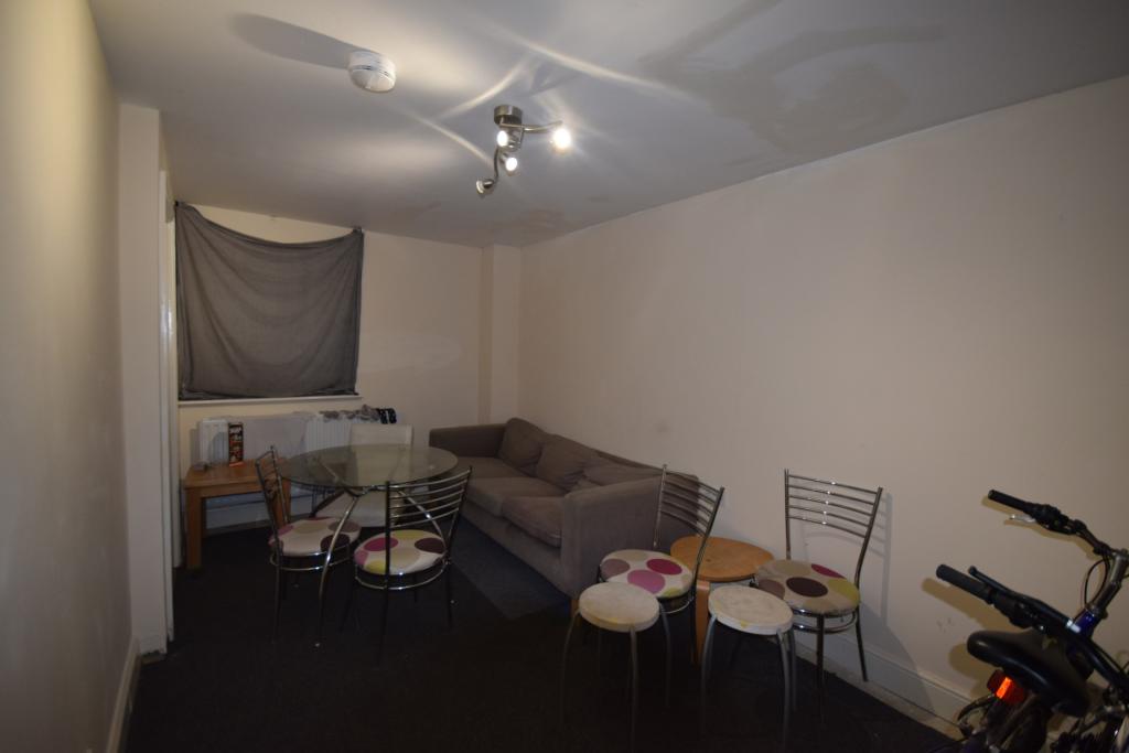 Additional image 2 of Errington Close, Hatfield, AL10