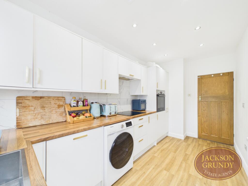 House in Northampton - View 3