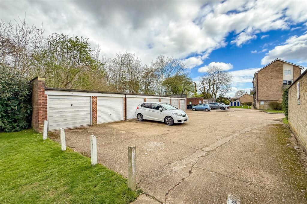 Additional image 9 of Hughenden Road, St. Albans, Hertfordshire, AL4