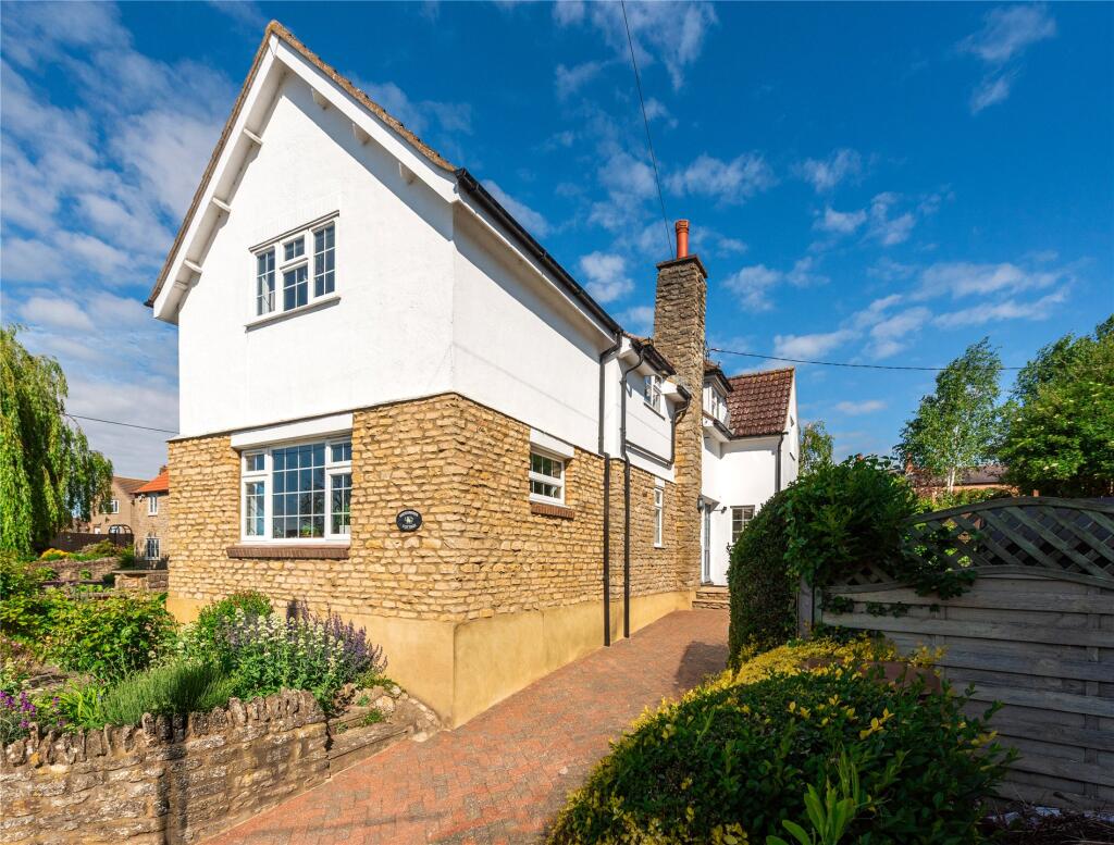 Main image of property: Earls Barton Road, Great Doddington, Wellingborough, Northamptonshire, NN29