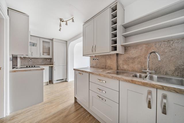 House in Leominster, Ivington - View 5