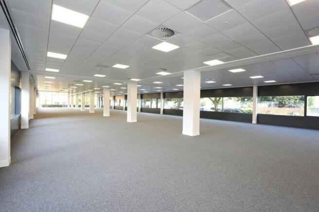 Seacourt Tower Offices_ West Way_ Botley_ Oxford  September 2021 _26__Photo_12_large.jpg
