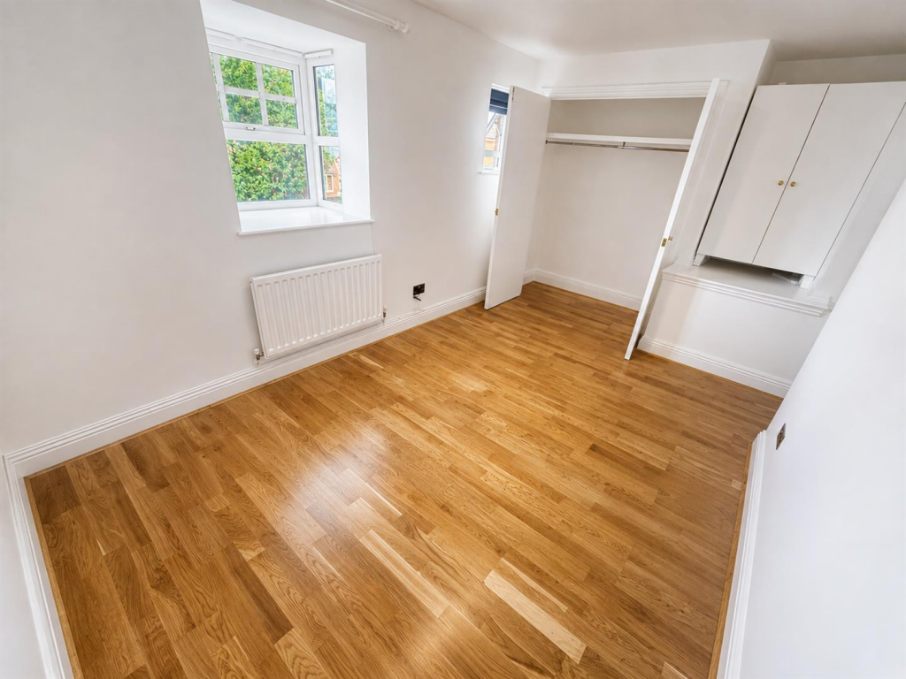House in Portsmouth - View 5