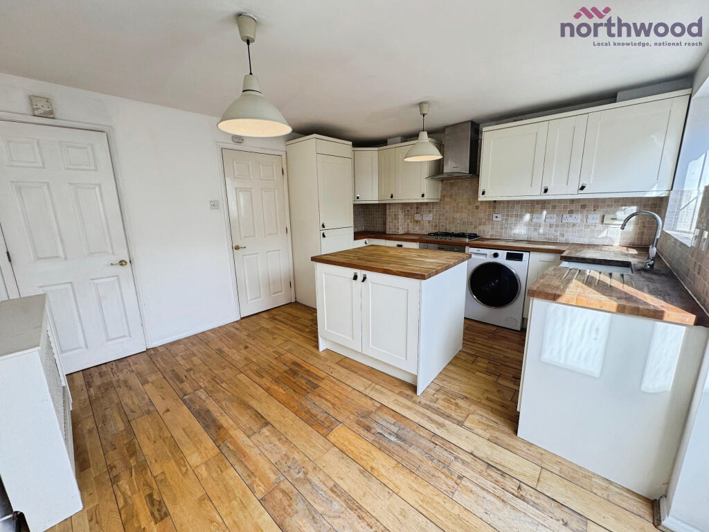 House in Southampton - View 3