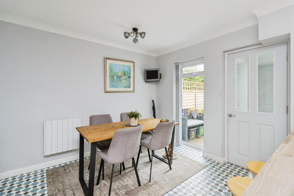 Decoy Road, Newton Abbot – pohled 4