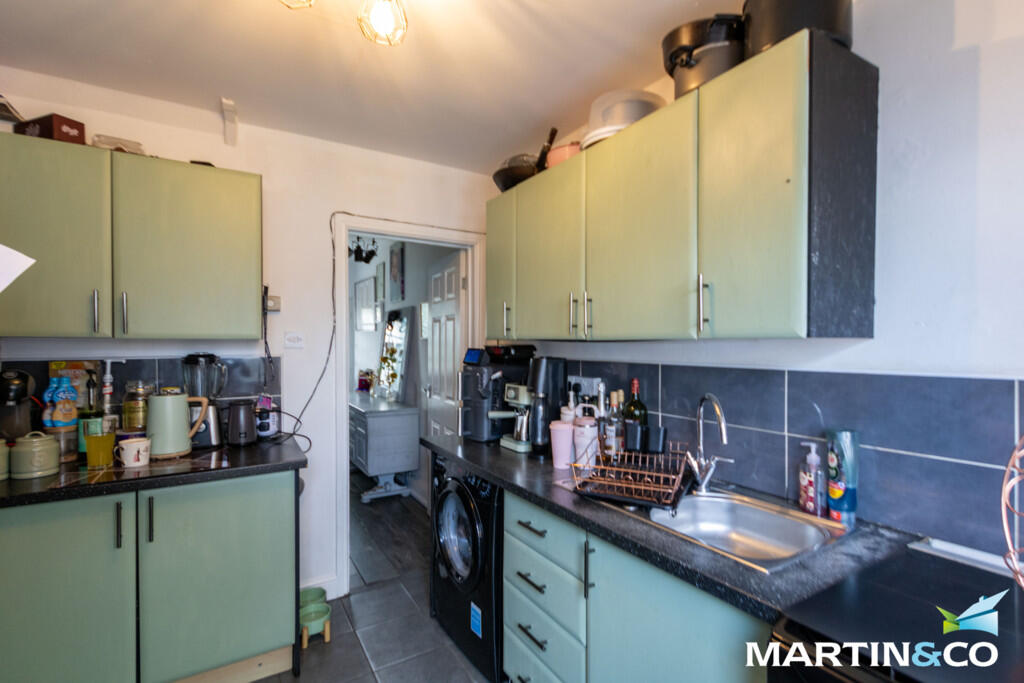 Tame Road, Oldbury, B68  photo 5