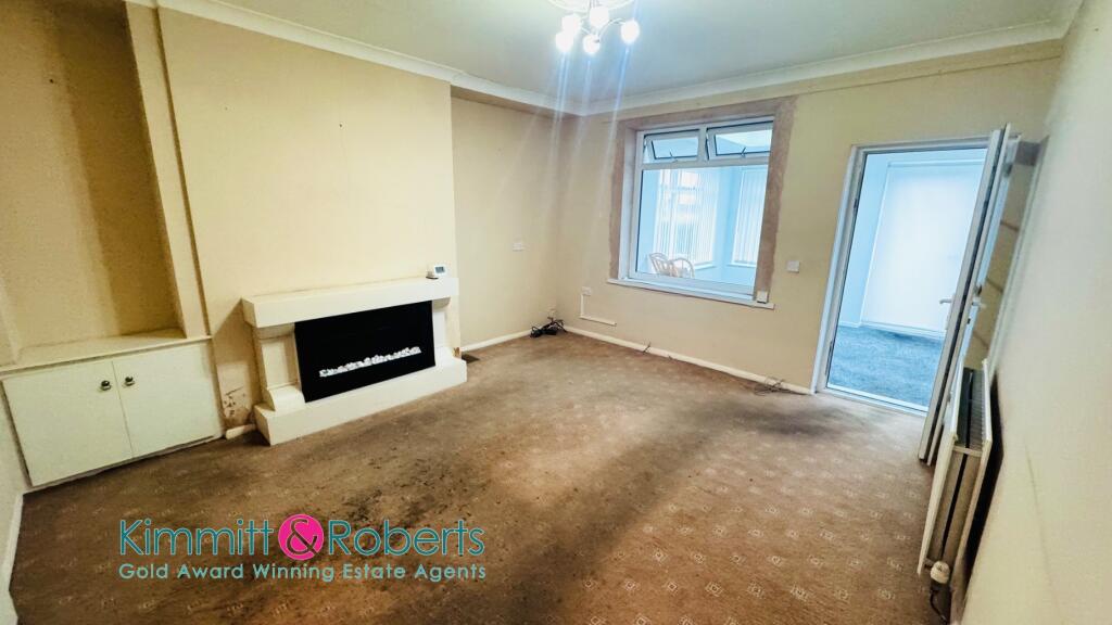 2, Grantham Avenue, Seaham, Durham, SR7 8LZ photo 3
