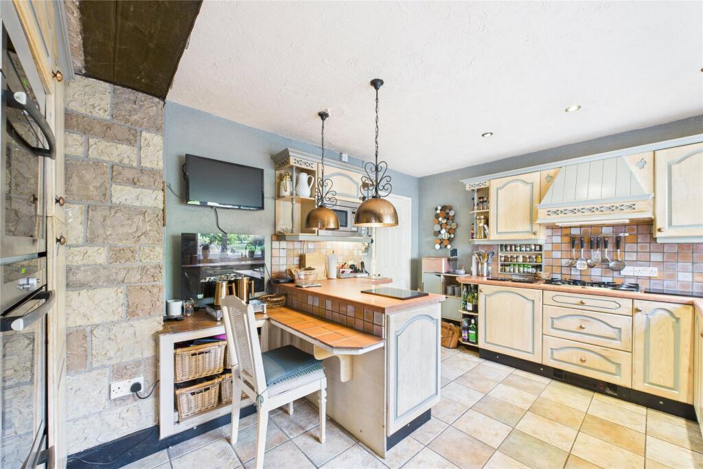 House in Bracknell - View 5