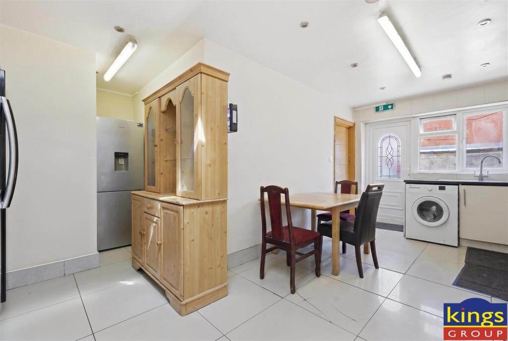 House in London, Leyton - View 5