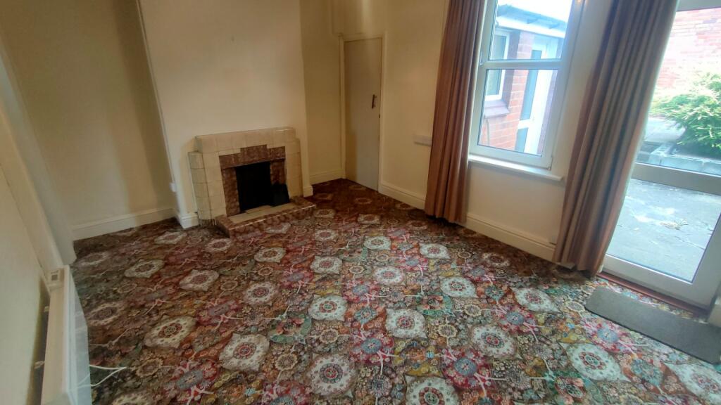 House in Llandudno - More
