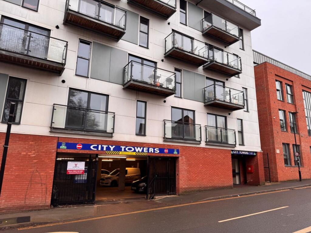 Main image of property: Apartment 27 City Towers, 1 Watery Street, Sheffield, South Yorkshire, S3 7ET