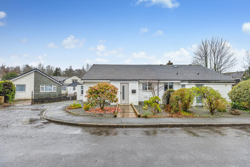 Main image of property: Oaks Field, Ambleside