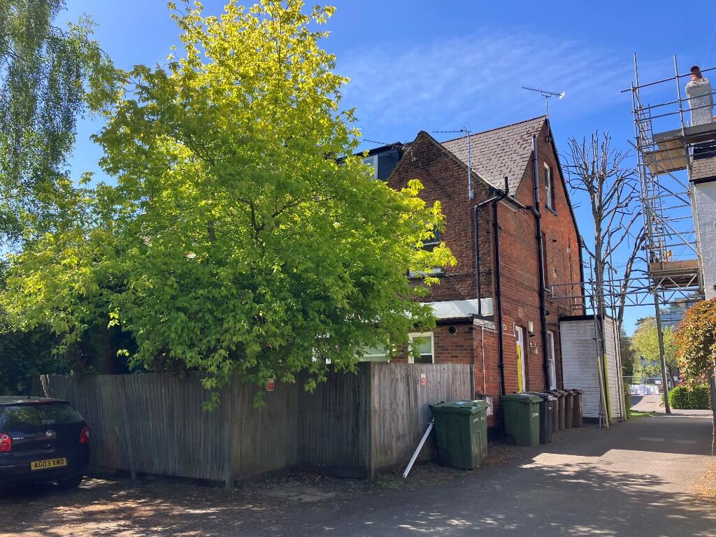 Main image of property: Lemsford Road, St. Albans, Hertfordshire, AL1 3PB