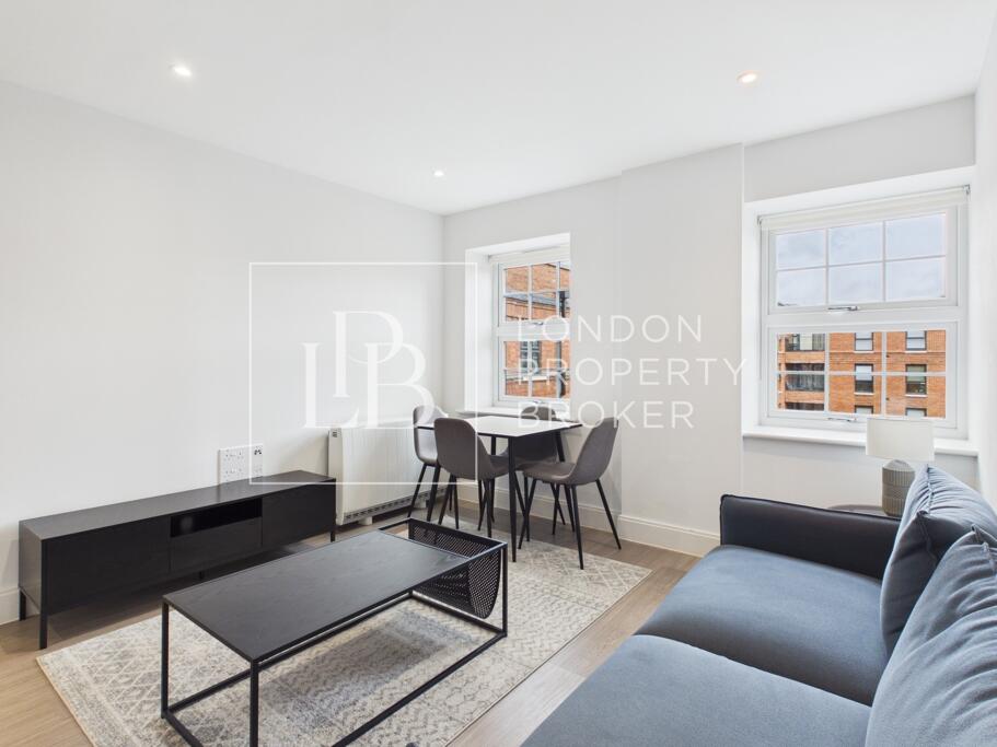 Apartment in Slough - View 2