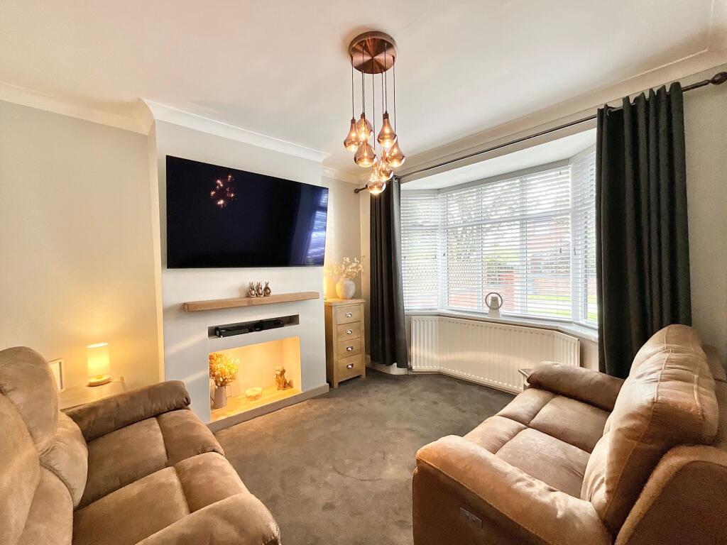 House in Stoke-on-Trent - View 3