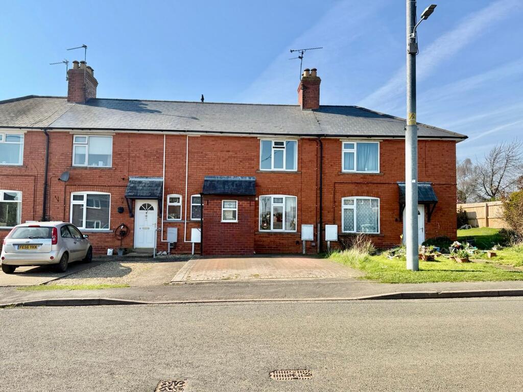 2-bed terraced on The Drift, Barrowby, NG32, £185,000
