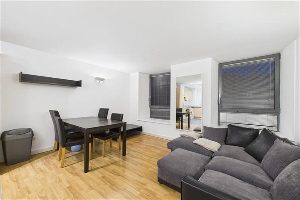 Main image of property: The Hicking Building, Queens Road