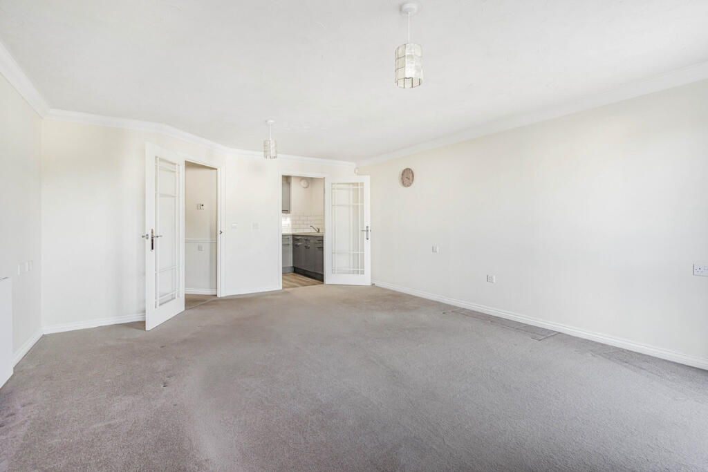 Apartment in York, Scarcroft, South Bank - View 5