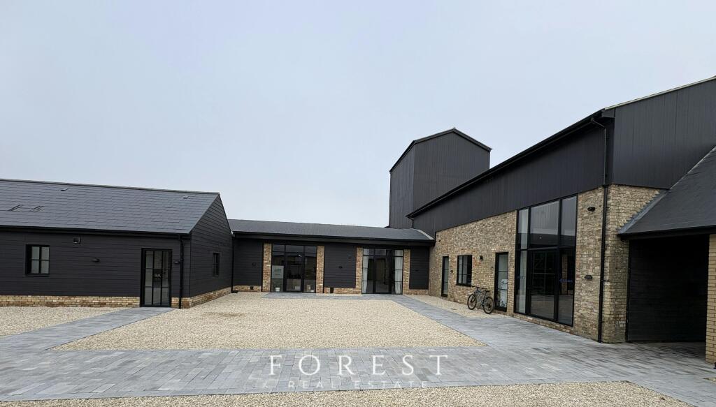 Unit 8 Trinity Hall Business Park (2).JPG