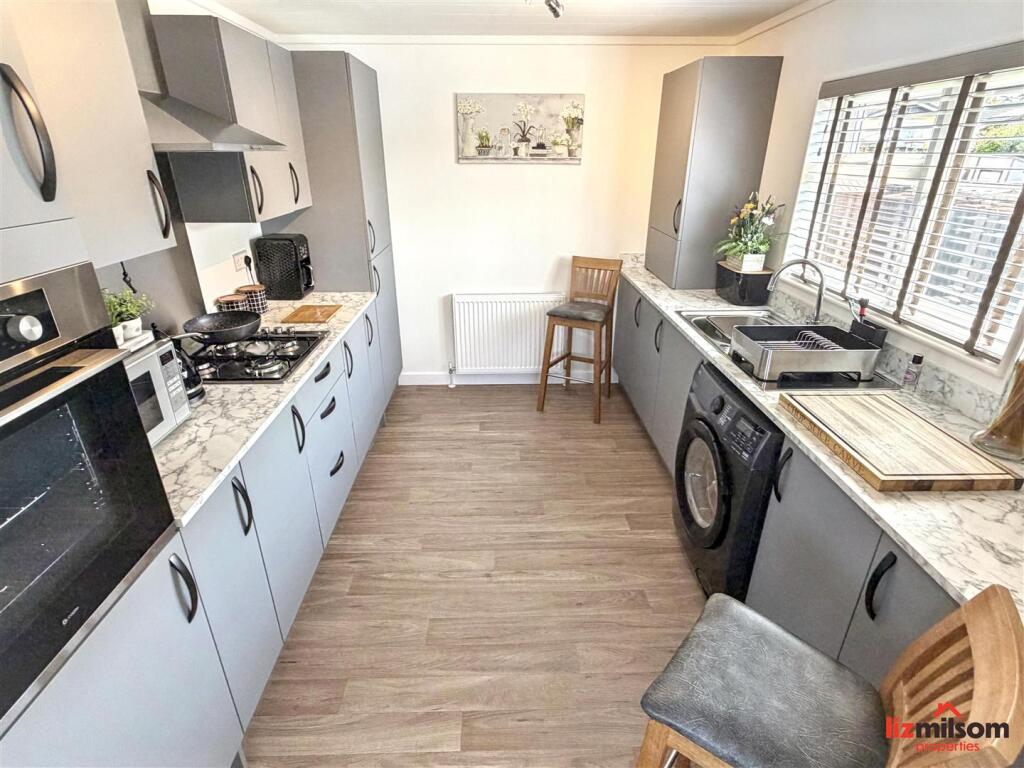 Greenacre Park, Coton-In-The-Elms, DE12 8HB photo 4