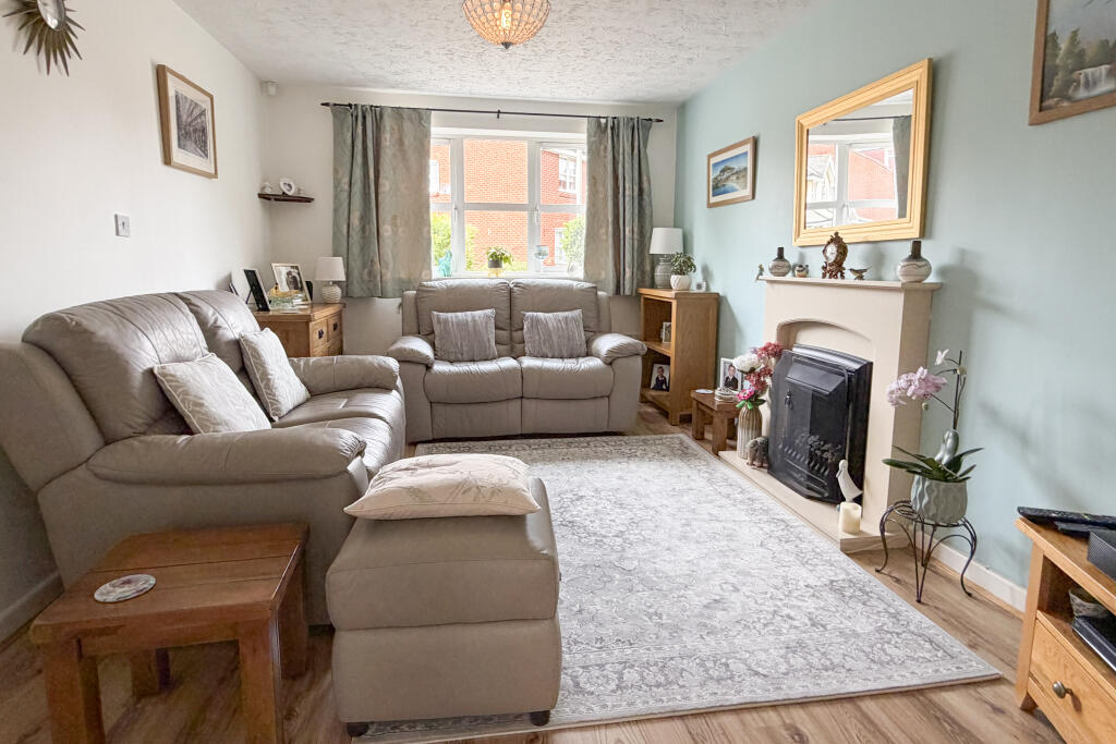Main image of property: Thame, Oxfordshire, OX9