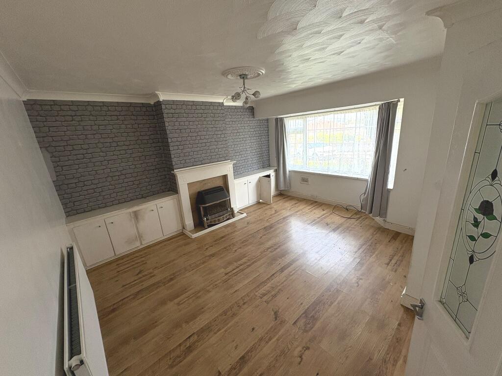 Apartment in Neath - View 4