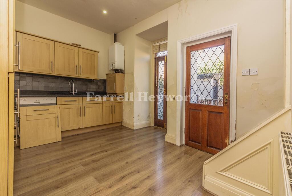 House in Preston - View 5