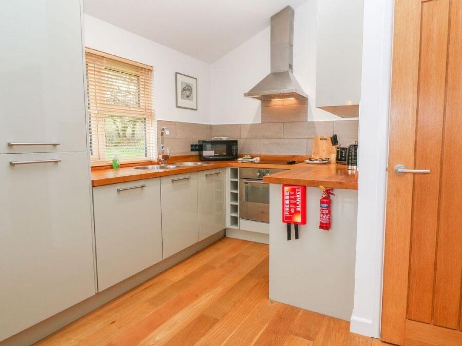 House in Lanreath, Bocaddon - View 5