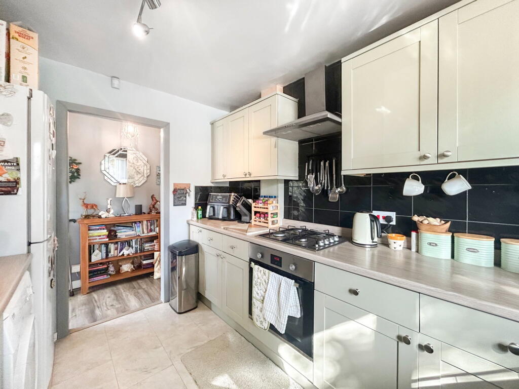 House in Stoke-on-Trent - View 5