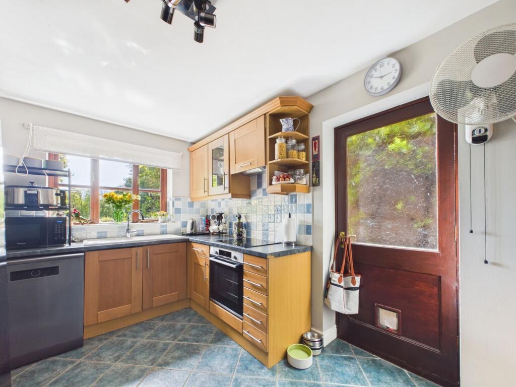 House in Wolverhampton, Billingsley - View 5