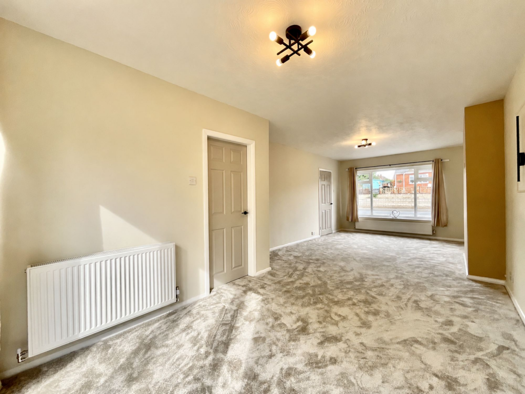 House in Stoke-on-Trent - View 5