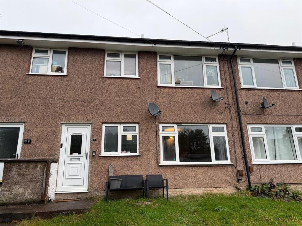 Main image of property: Derwent Drive, Chinley, High Peak