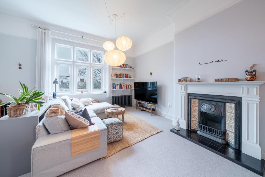 Apartment in Nottingham, The Park - View 2