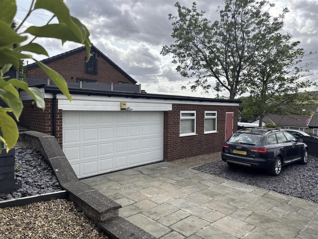 Main image of property: Richmond Crescent, Mossley
