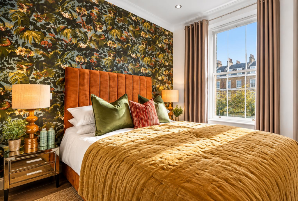 Main image of property: Earls Court Road, London