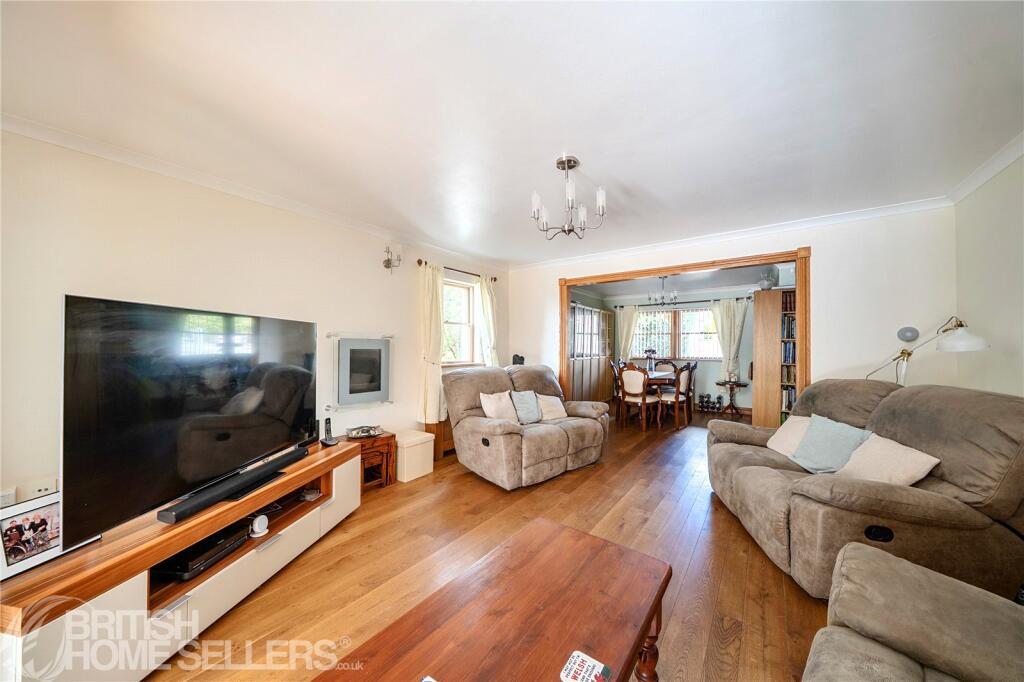 House in Swansea - More