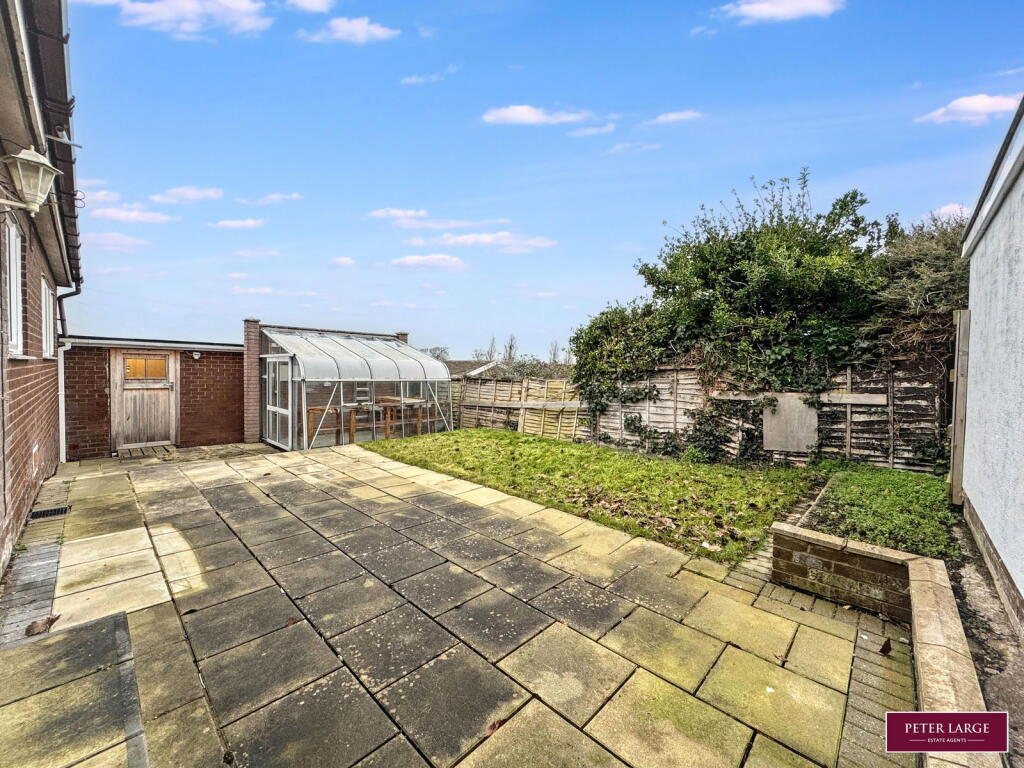 Ffordd Onnen, Prestatyn, LL19 9HY Denbighshire photo 3