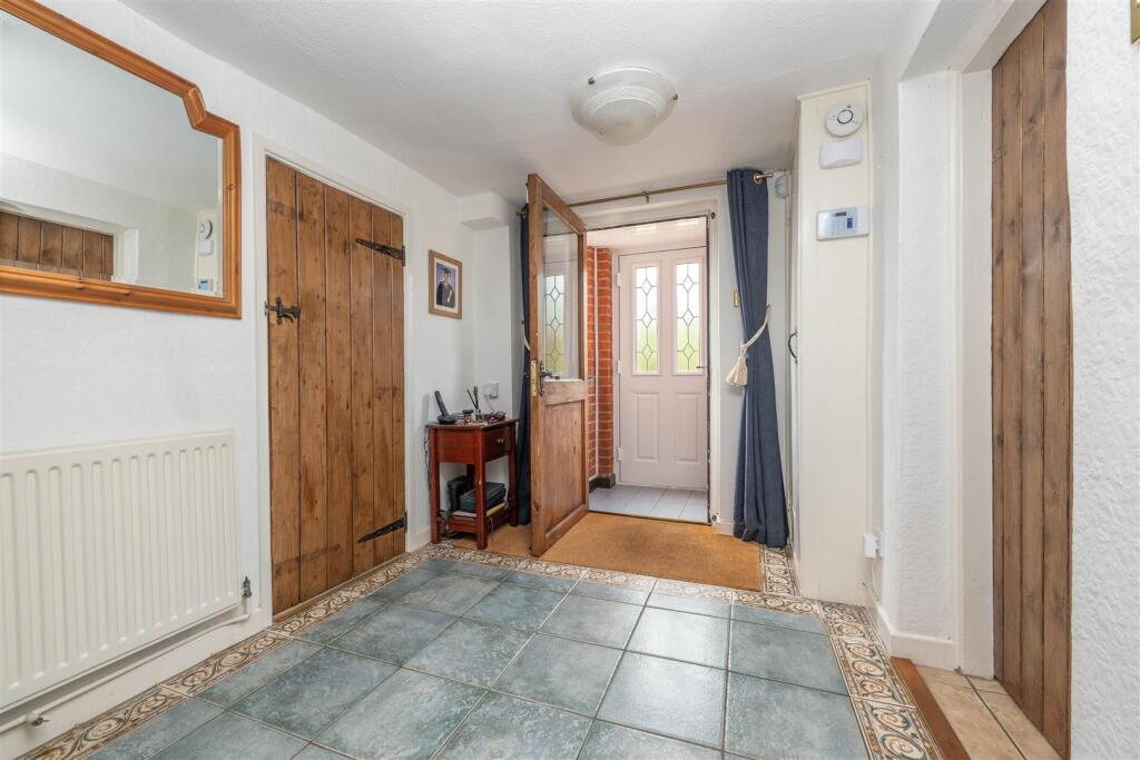 Kinwarton Road, Alcester photo 4