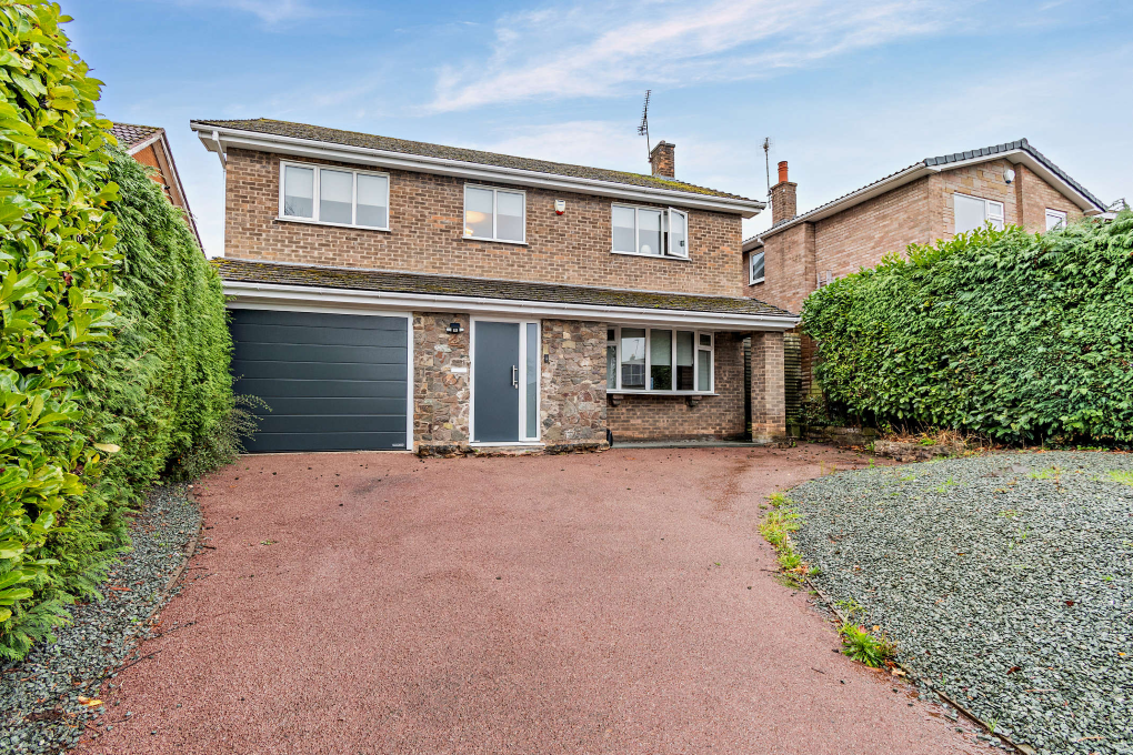 Main image of property: Delamere Drive, Mansfield, Nottinghamshire, NG18