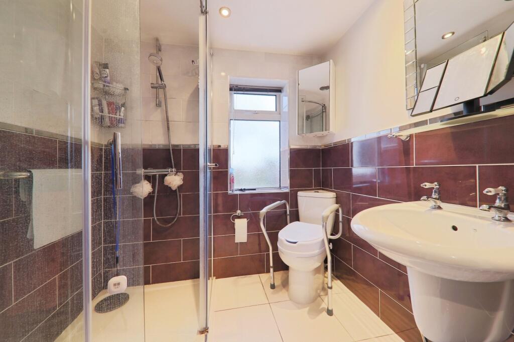 House in Barrow-upon-Humber - View 4