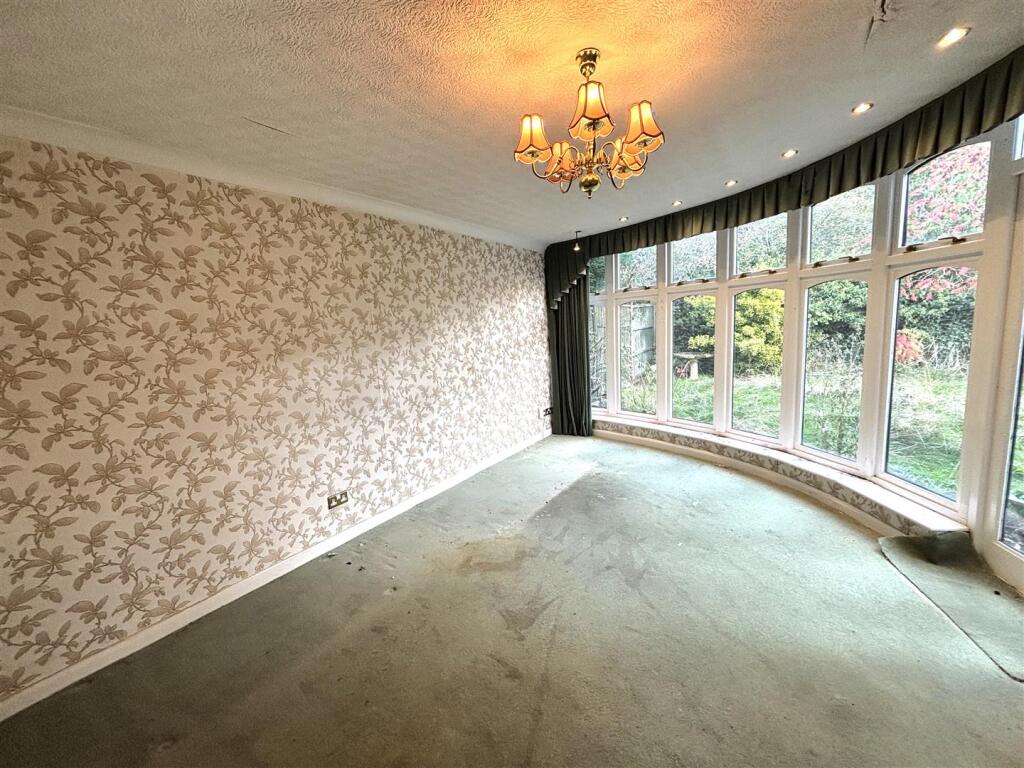 House in Leicester - More