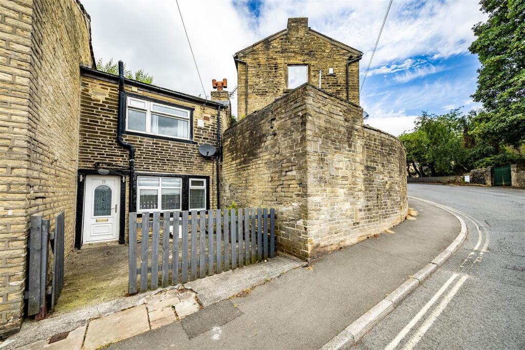 Main image of property: Park Square, Halifax