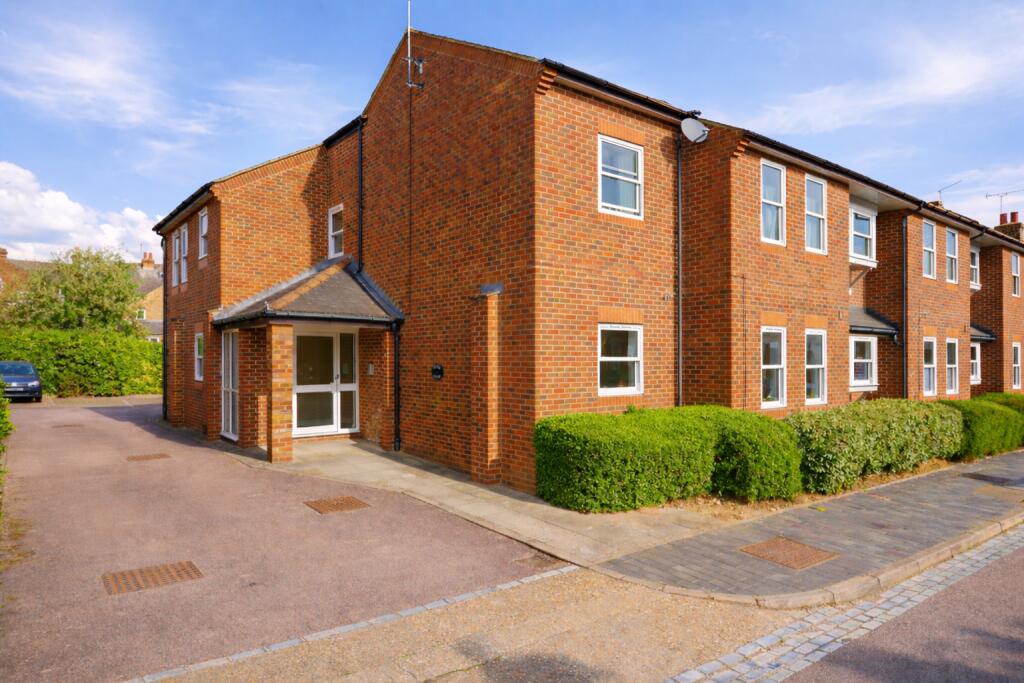 Heath Road, St. Albans, Hertfordshire, AL1