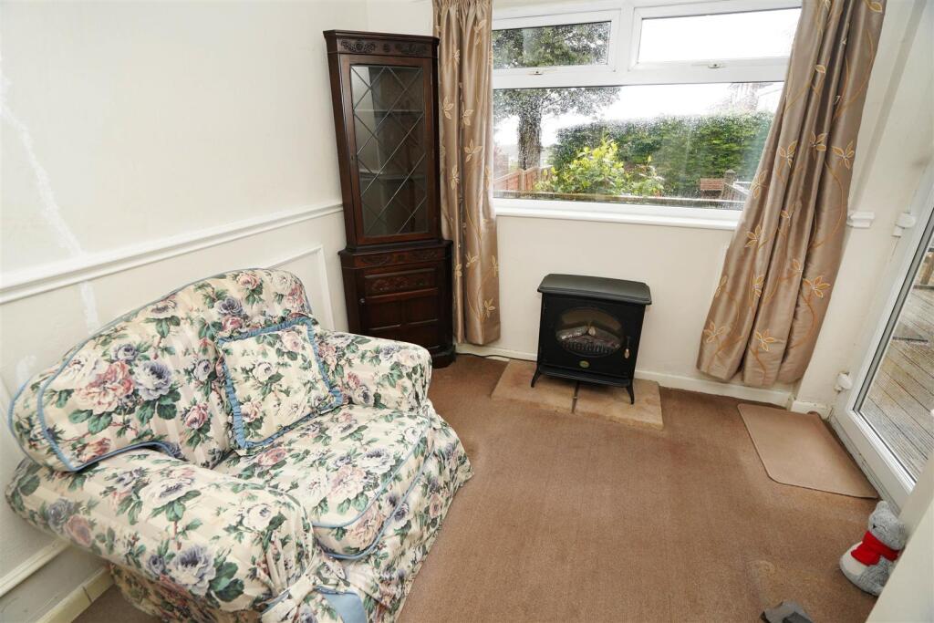House in Bolton, Horwich - More