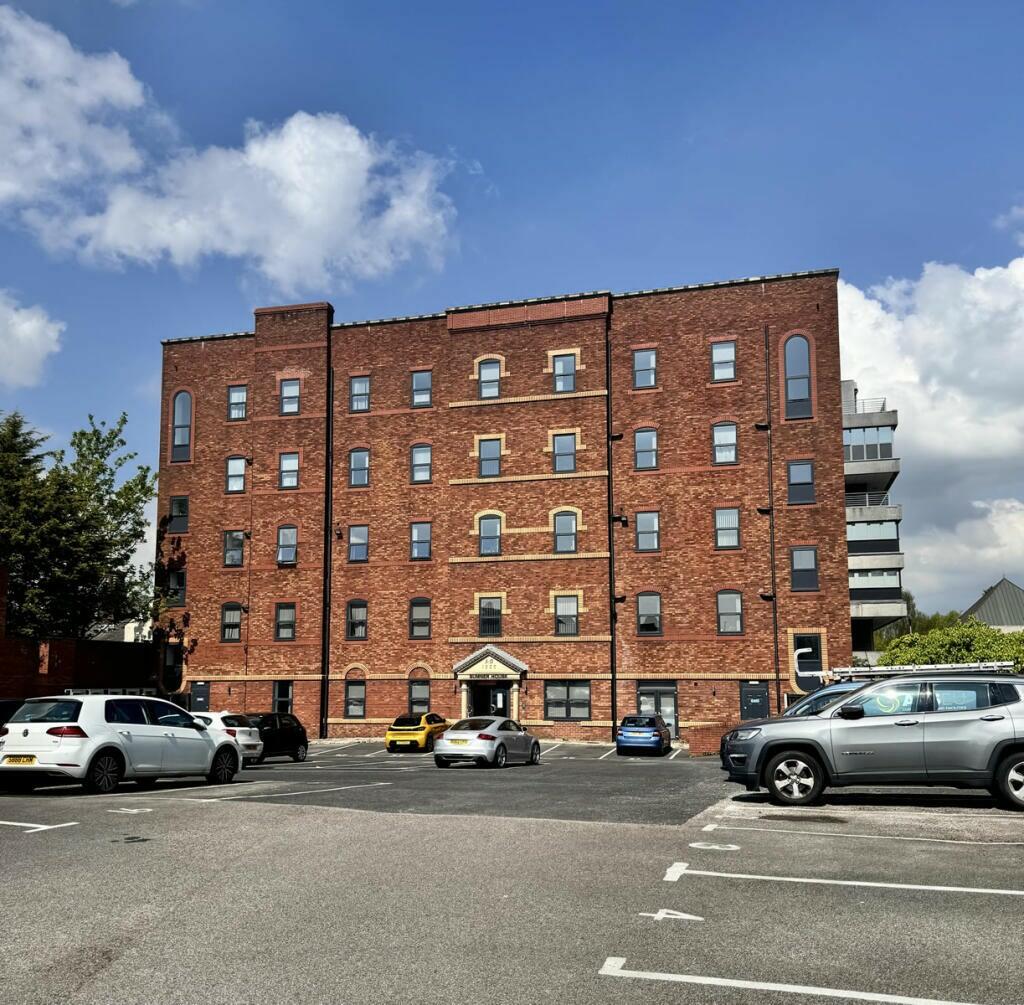 Main image of property: St. Thomas's  Road, Chorley, Lancashire, PR7