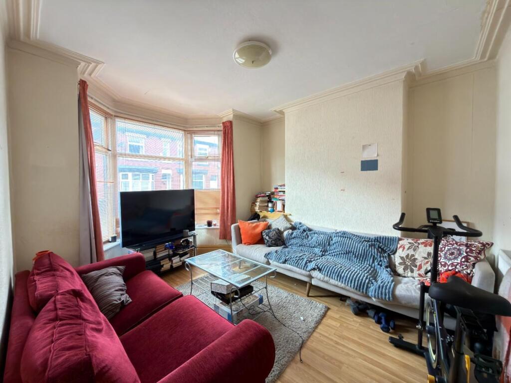 House in Manchester, Whalley Range - View 2