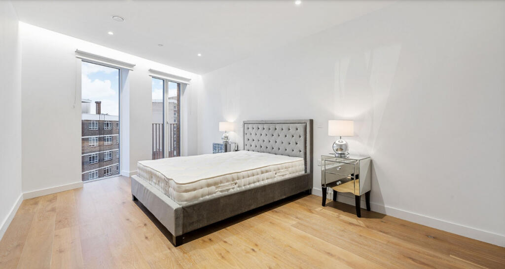 Apartment in London - More